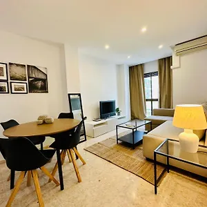Apartamento El Atelier De La Victoria Grupo Ac Gestion, Cádiz